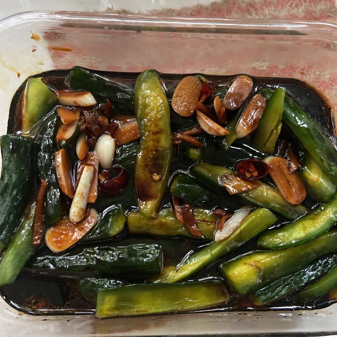 香辣脆爽!开胃又下饭的腌黄瓜