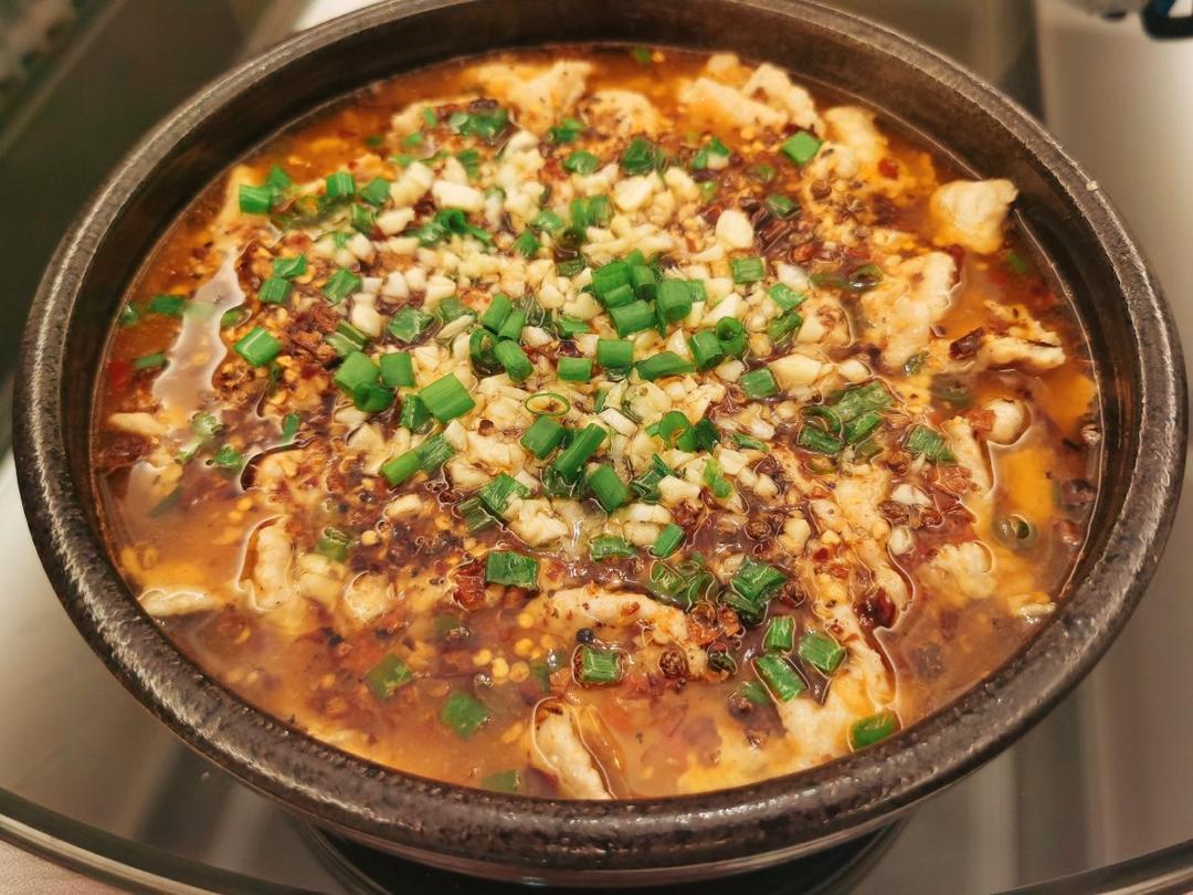 厨师长教你：“水煮肉片”的正宗做法，这味道真的很四川