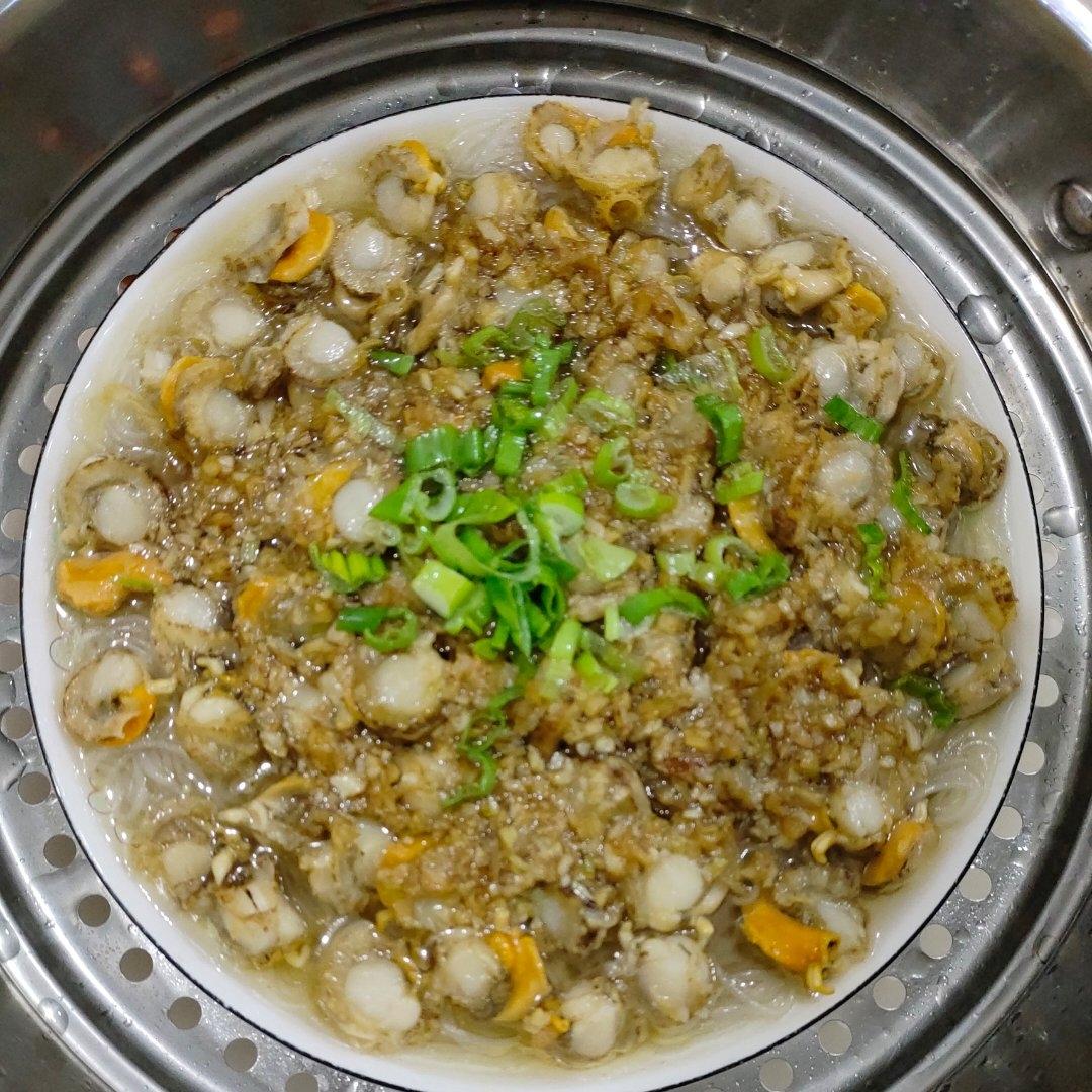 蒜蓉粉丝蒸扇贝