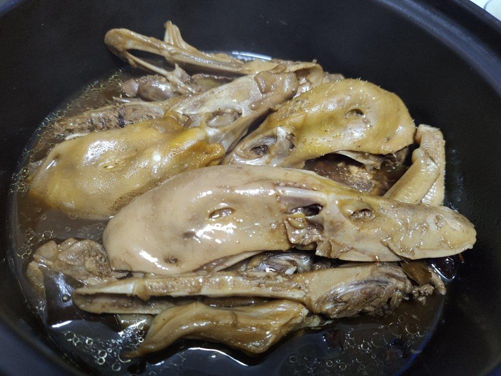 香辣卤鸭头（一学就会）