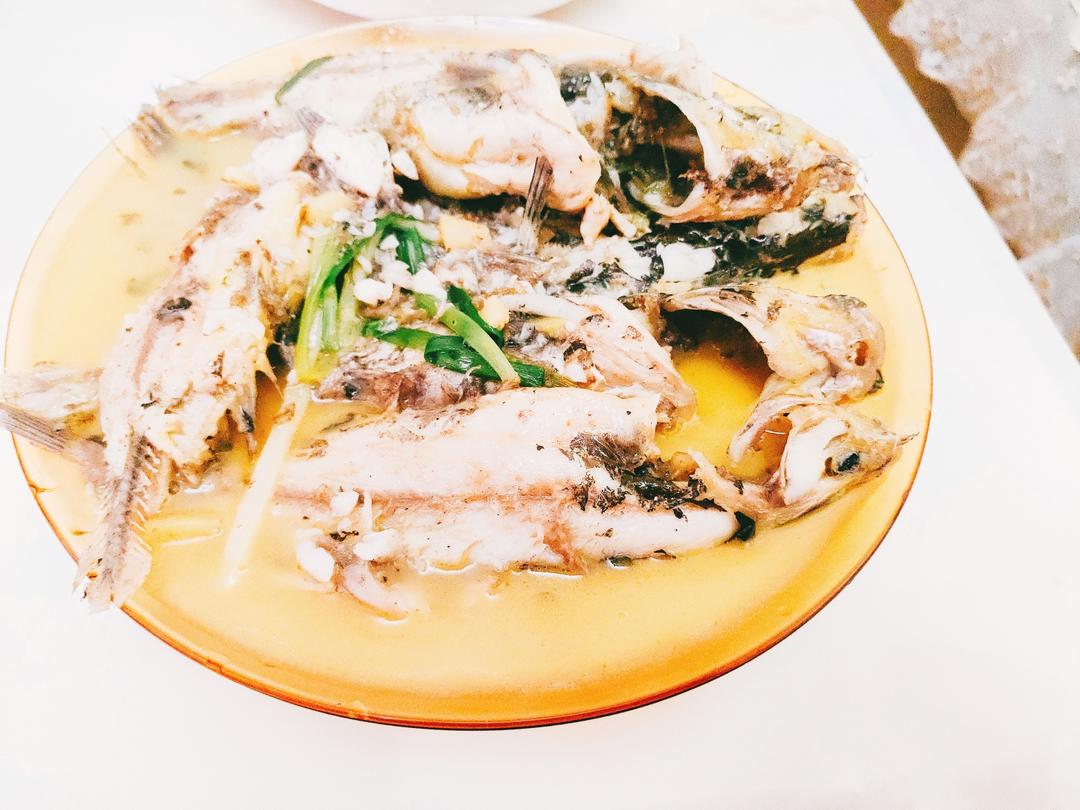 香煎黄骨鱼，不喜鱼刺宝宝的最爱