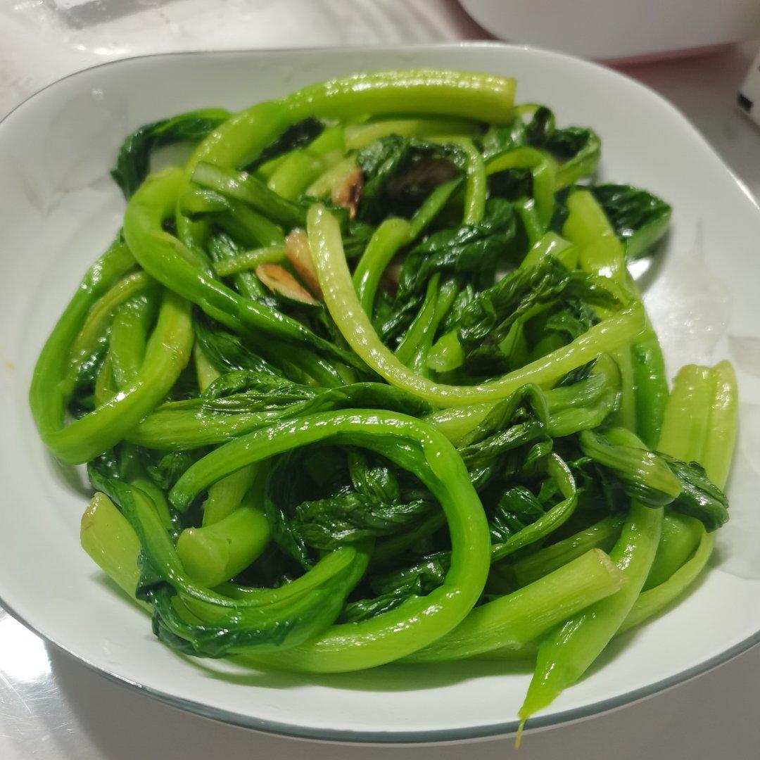 炒青菜，脆而不生，熟而不老