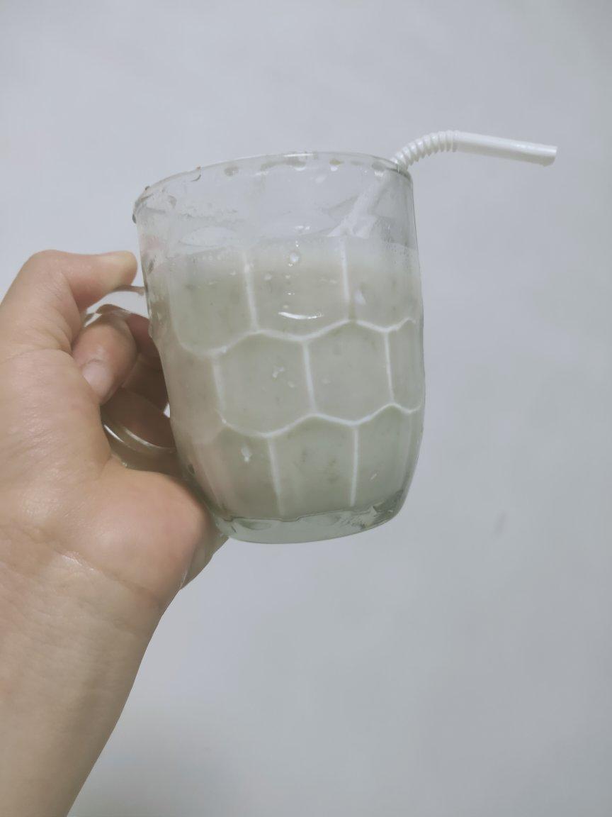 香蕉奶昔