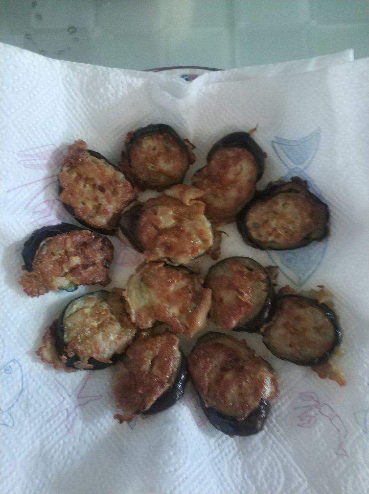 不一样的网红肉沫茄子饼