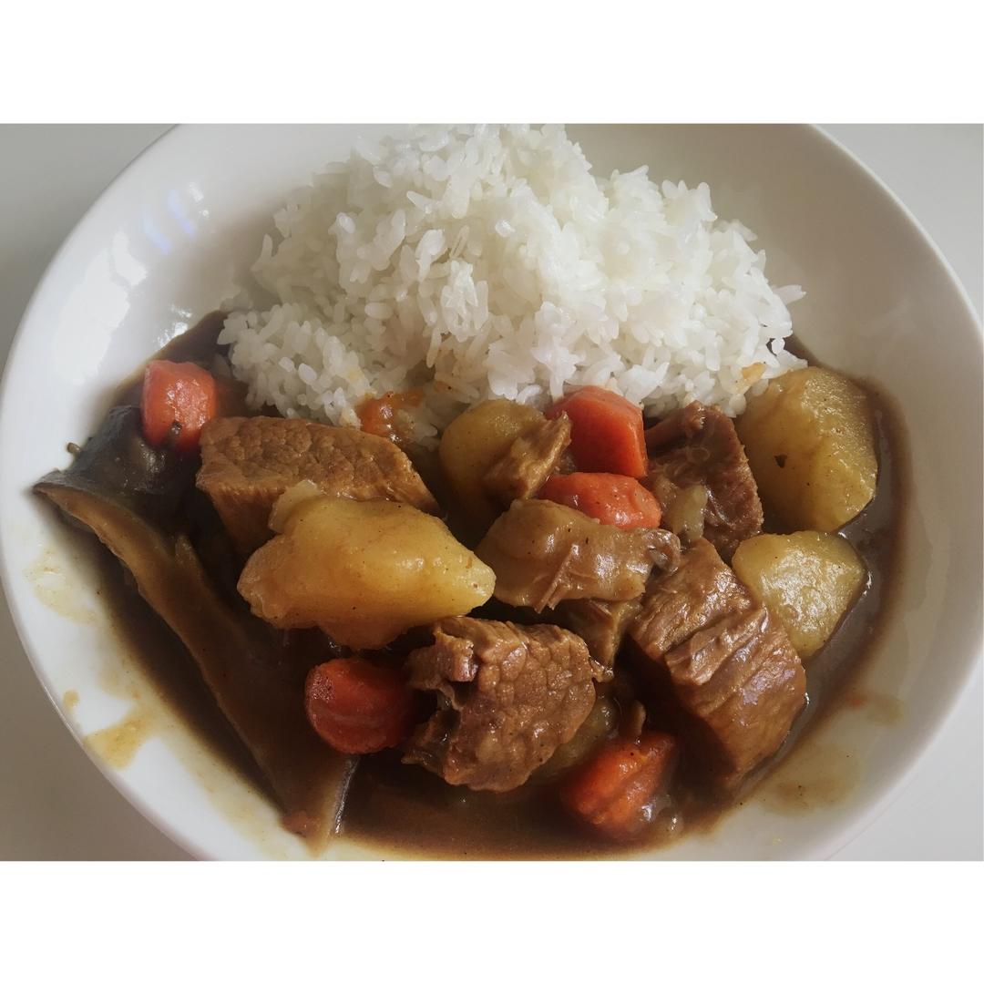 咖喱牛腩土豆
