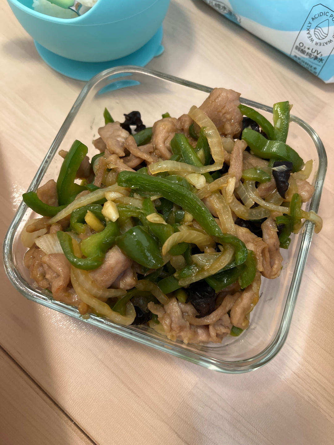 洋葱青椒炒肉丝