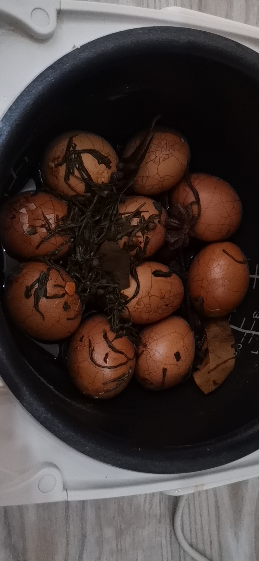 电饭锅版乡巴佬茶叶蛋的做法