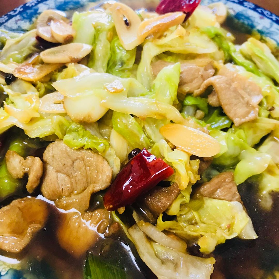 阿婆手撕包菜