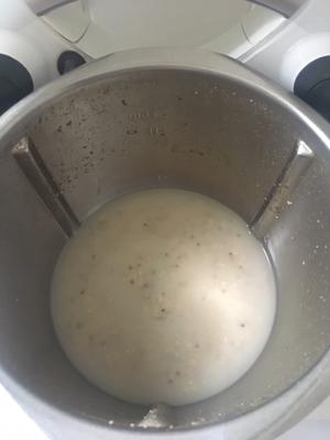煮麦片粥-小美版的做法 步骤2