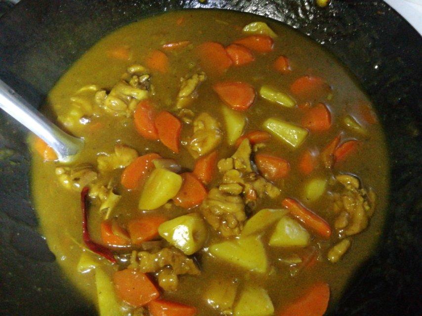 咖喱鸡肉饭