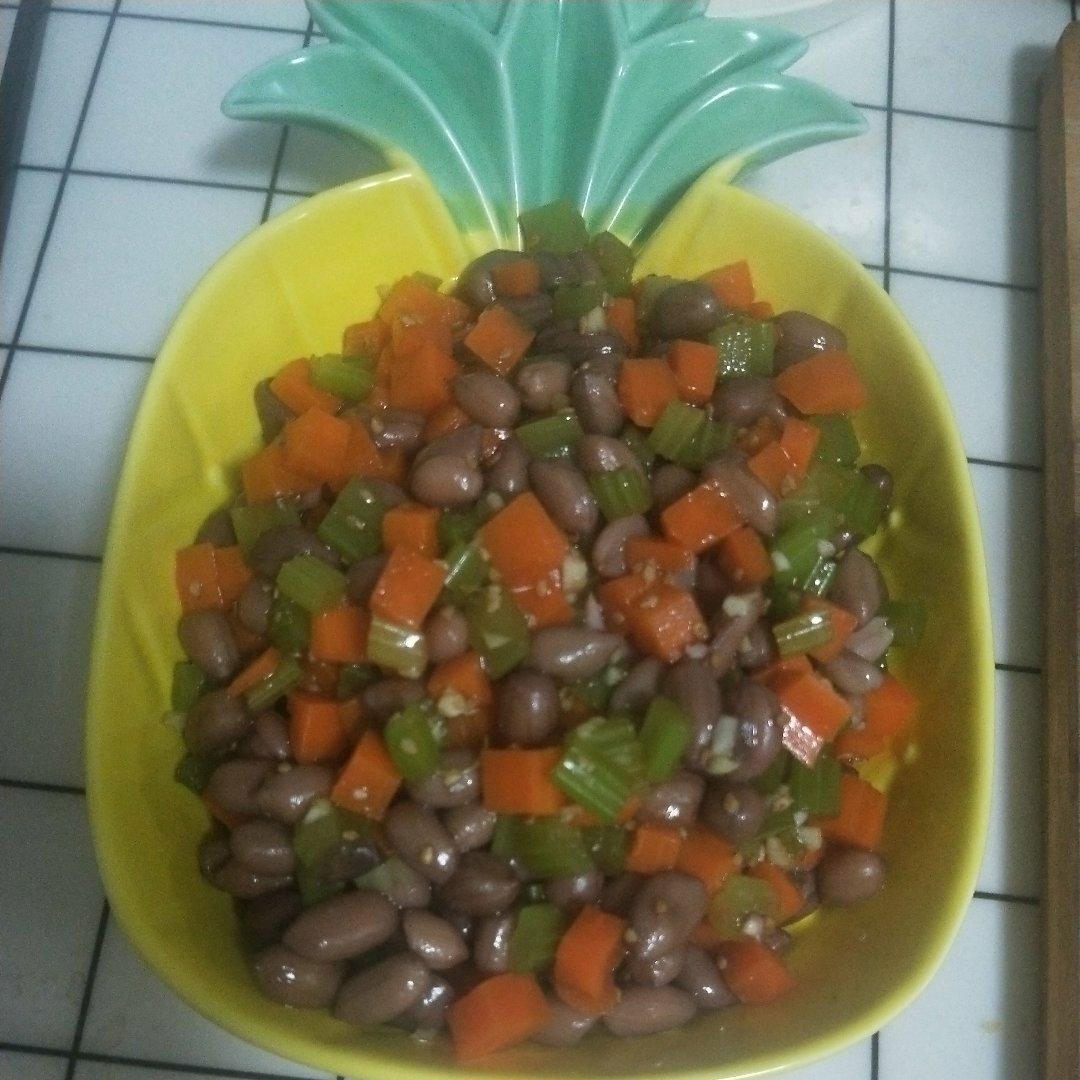 花生米不要再油炸了，教你好吃的做法，简单易学，上桌就光盘
