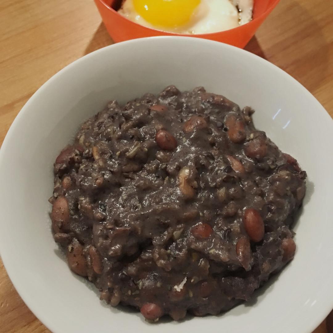 豆浆杂粮粥（别名：回归正轨粥）丨健康·三餐