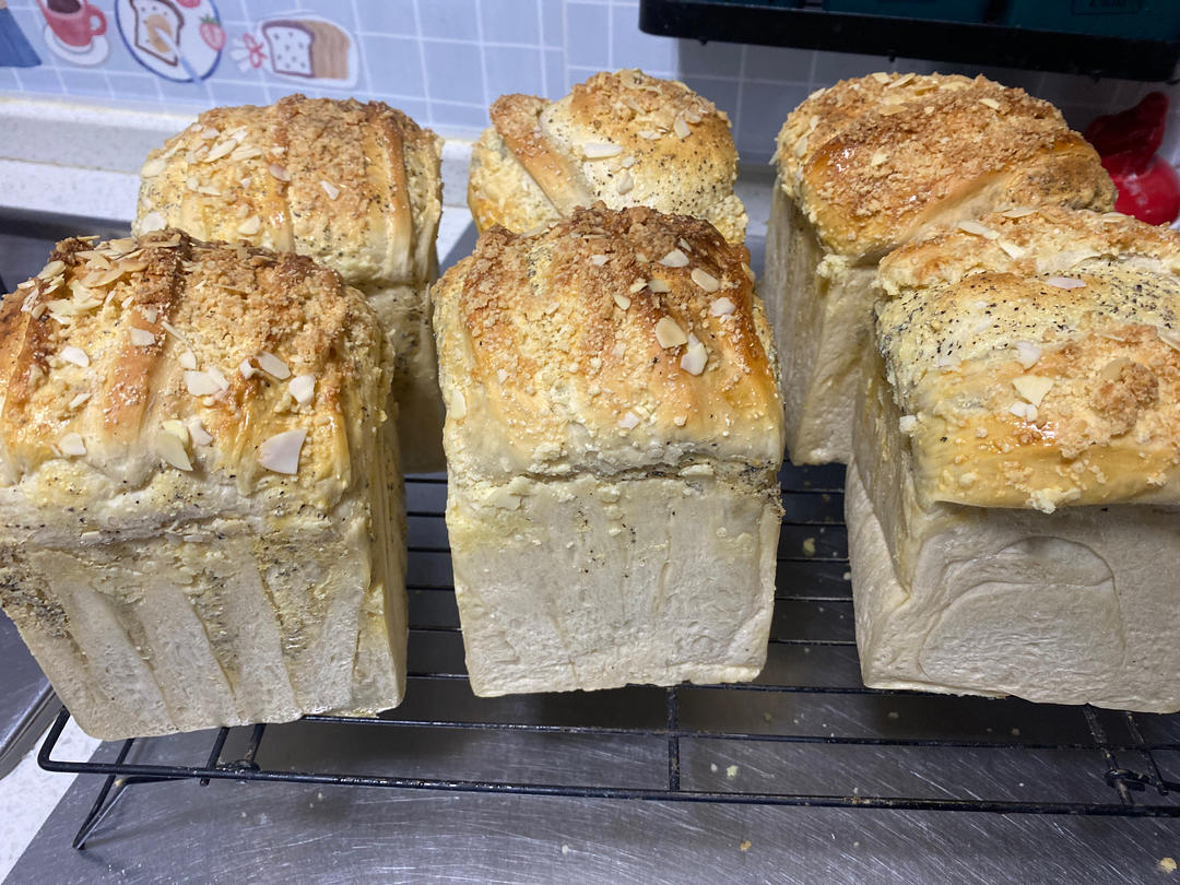 伯爵红茶奶酥吐司