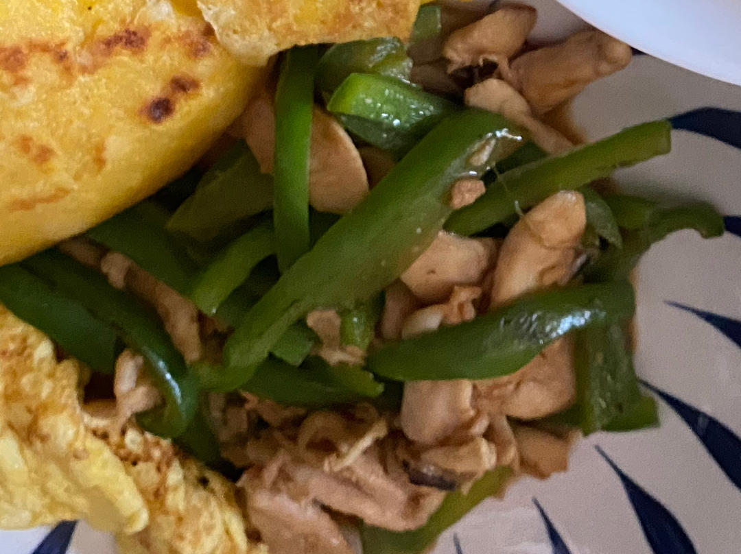 巨好吃的青椒炒鸡胸肉丝，超下饭
