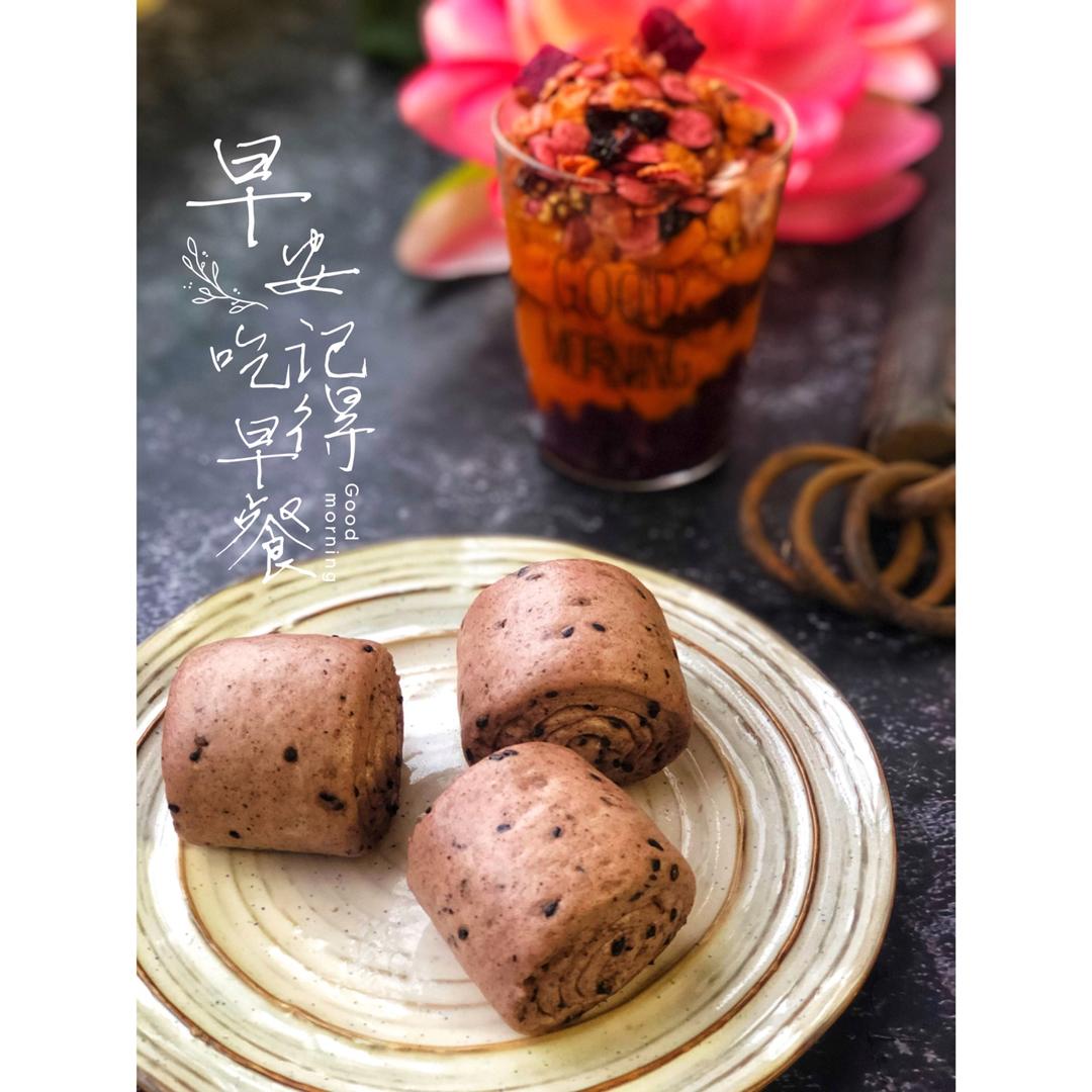 奶香黑芝麻刀切馒头