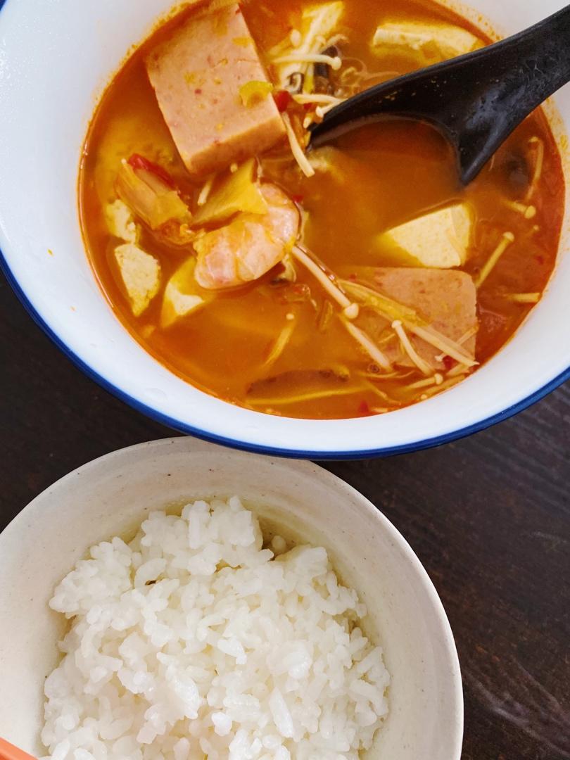 超简单好味的泡菜汤