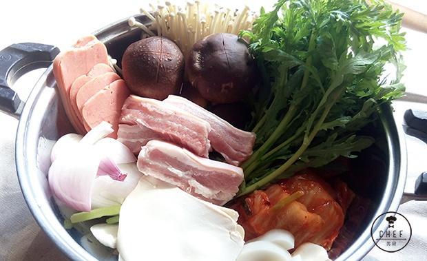 韩式部队火锅