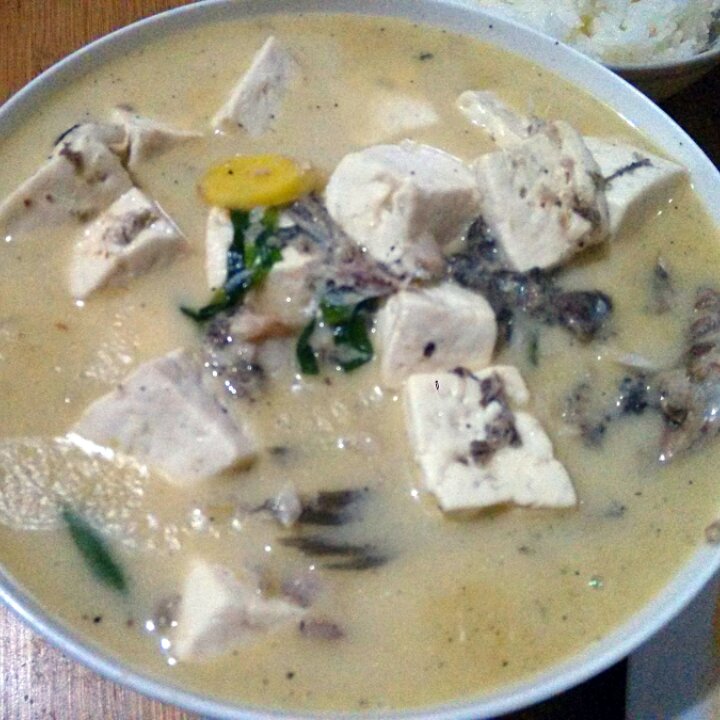 鲫鱼豆腐汤