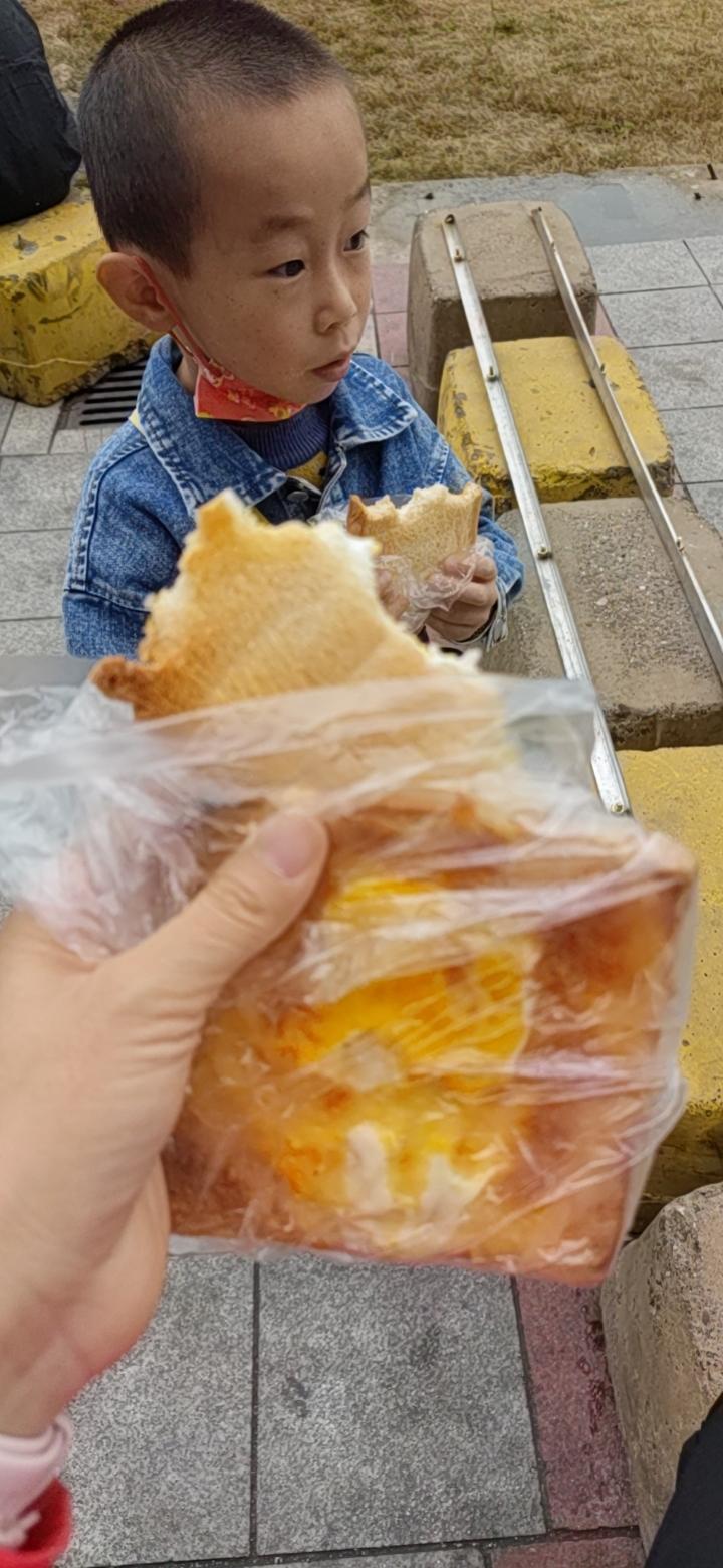 🍞🍳马苏里拉芝士蛋烤土司（完美周末早午餐2）