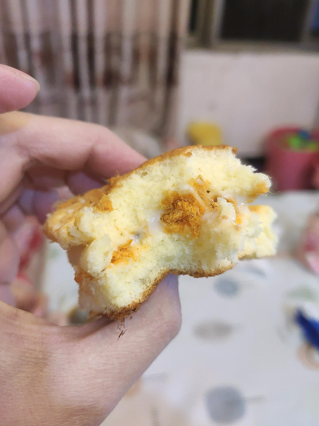 美味肉松卷-简单不开裂，零失误的蛋糕卷