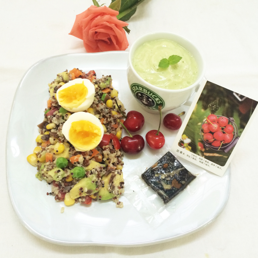 超模藜麦综合沙拉