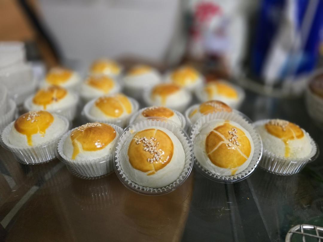 蛋黄酥