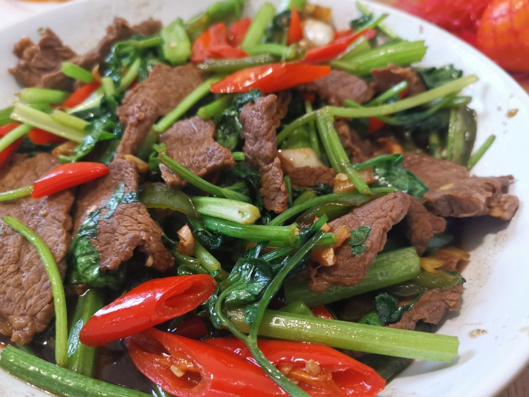 【老饭骨】小炒牛肉