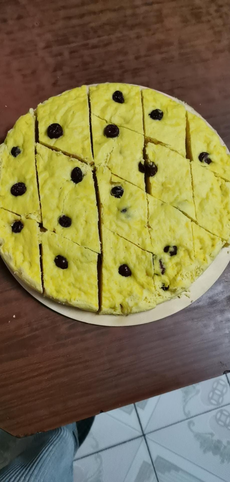 早餐  玉米面发糕   南瓜发糕及配菜  面食  酸辣汤