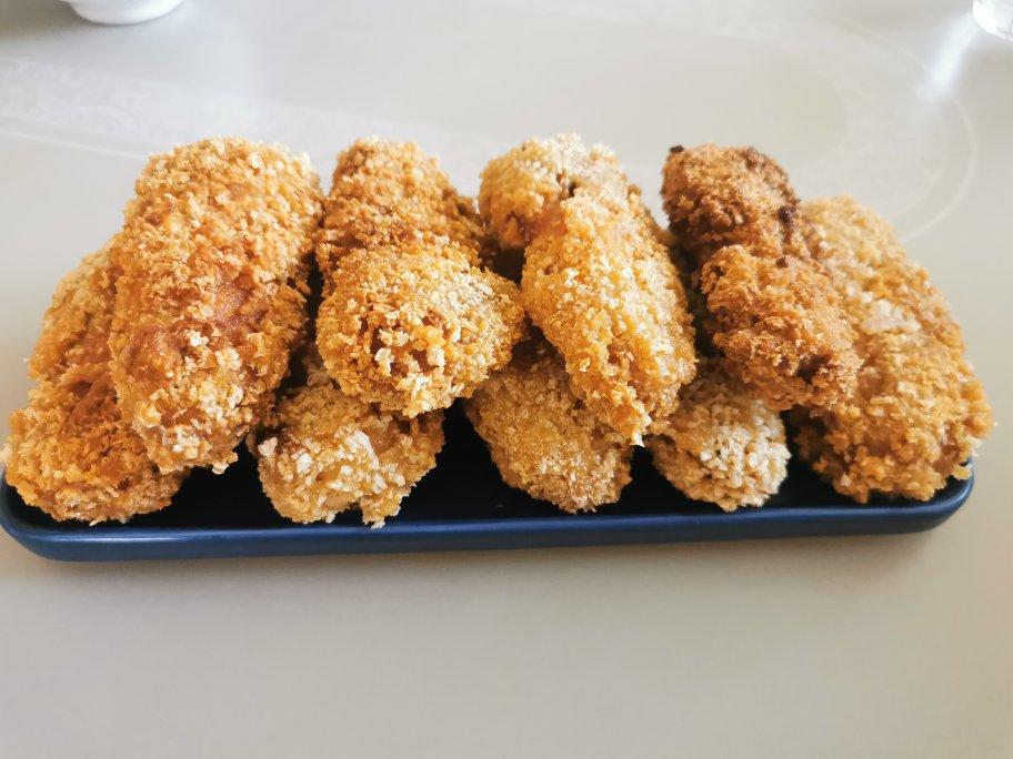 炸鸡翅中（黄金面包糠鸡翅中）