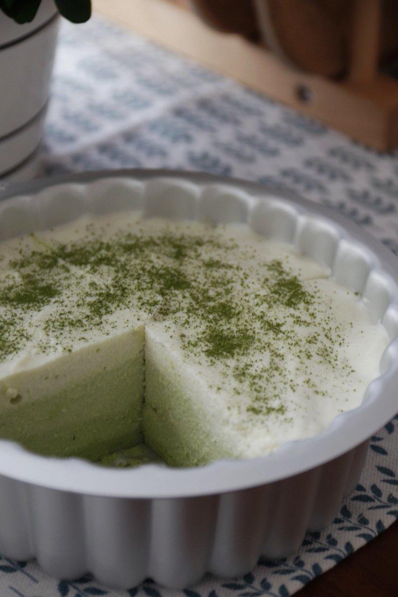 渐变抹茶慕斯蛋糕：我Amanda带着既美又作的抹茶甜点又来了！【曼食慢语】