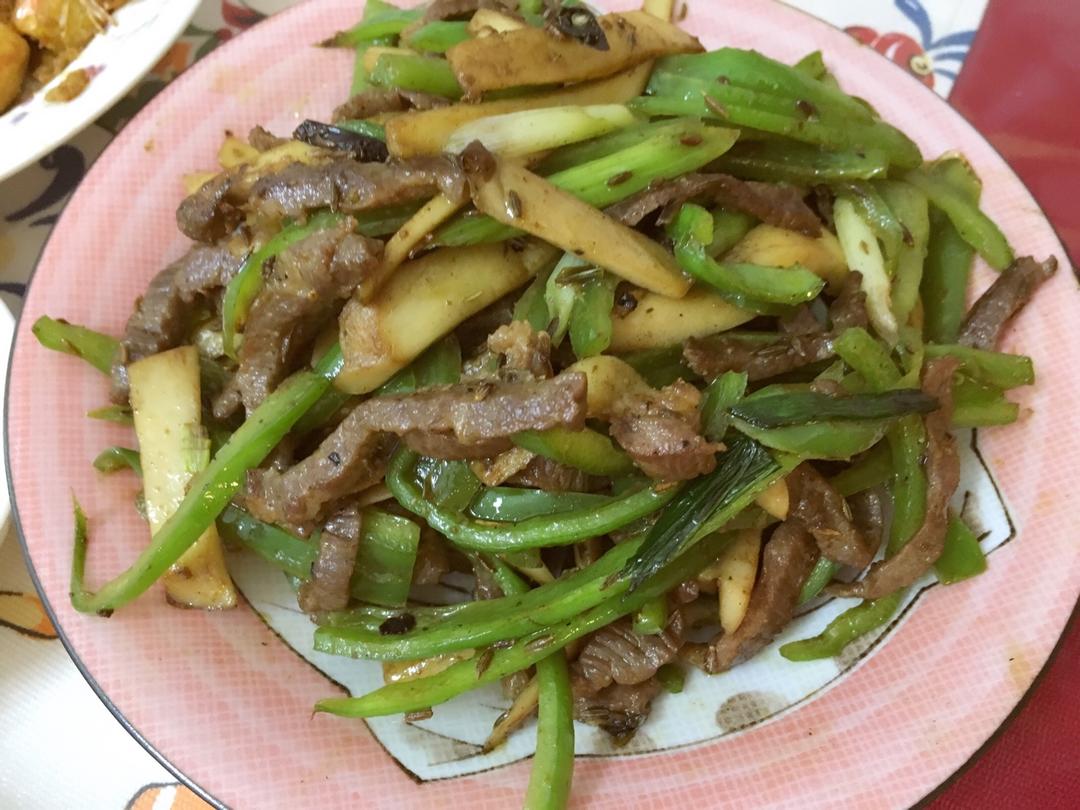 黑椒杏鲍菇牛肉粒