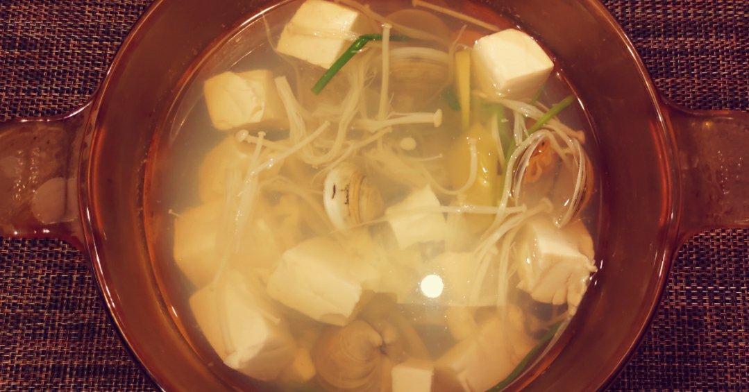 蛤蜊豆腐汤