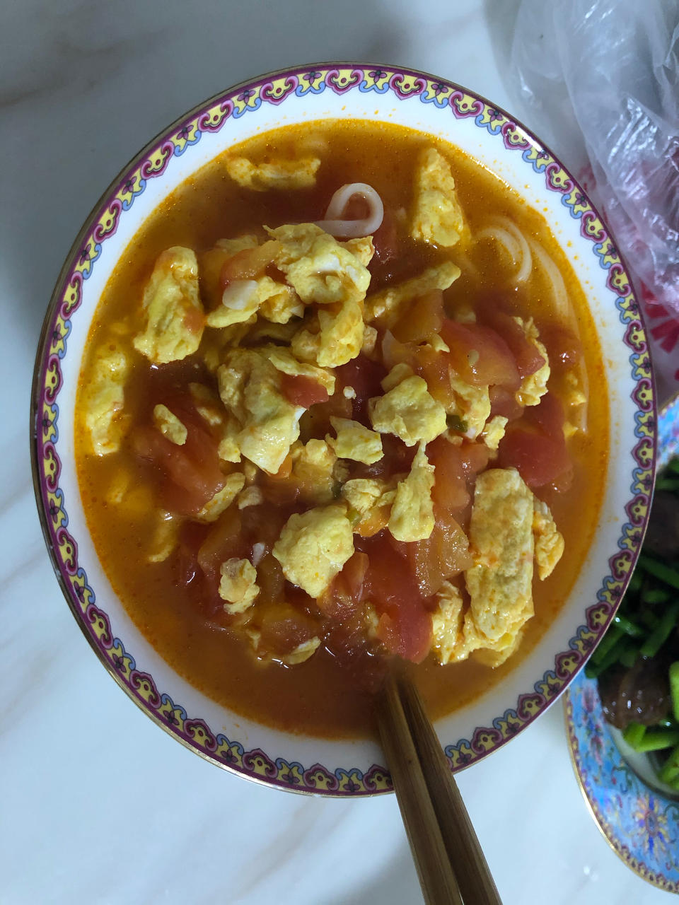 恨不得抱着锅舔的番茄鸡蛋面