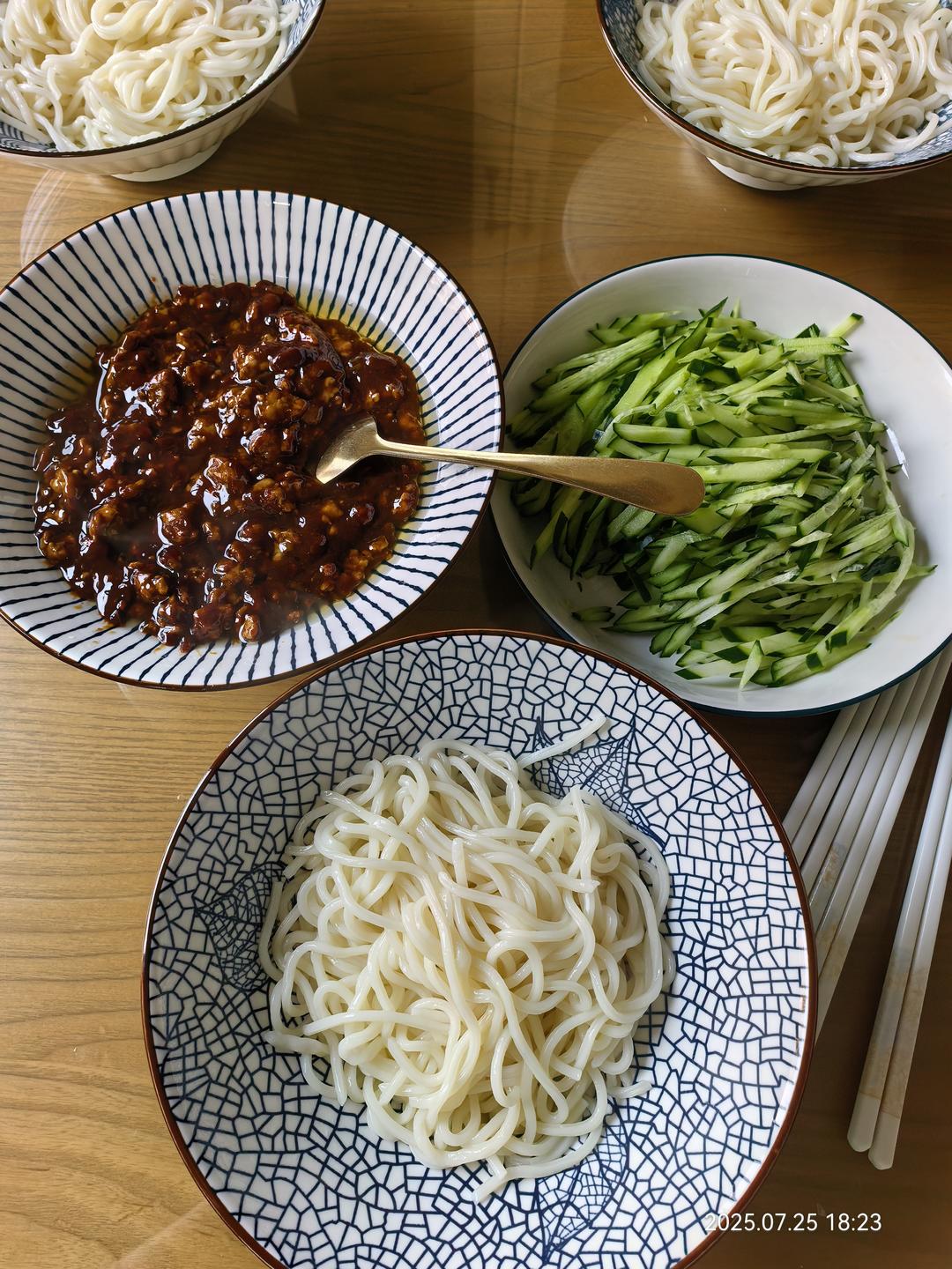 炸酱面