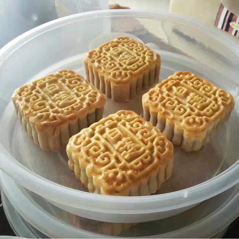 广式月饼——蛋黄莲蓉月饼