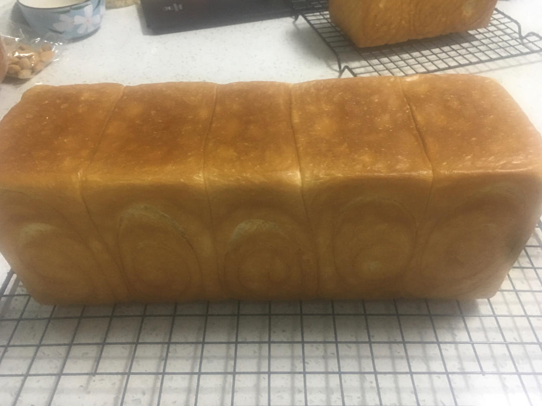 好吃到犯规的网红「生吐司」