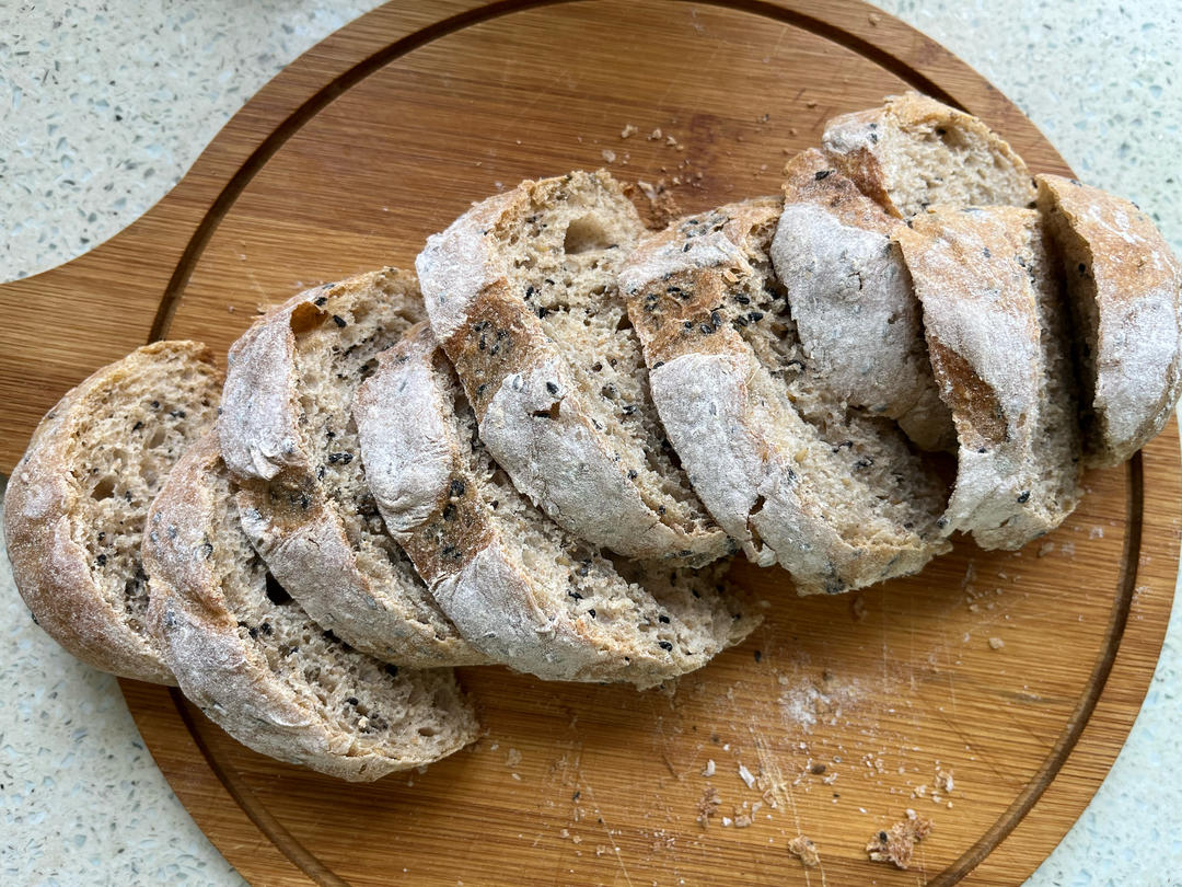 全麦蔓越莓核桃软欧包