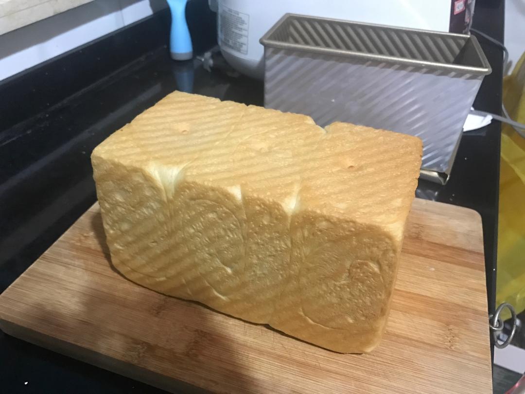 奶香超浓郁的淡奶油吐司（消灭淡奶油）