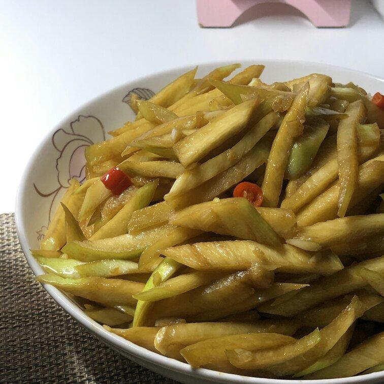 素炒水笋（茭白）
