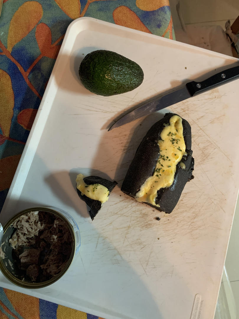 墨鱼汁炼乳奶酪芝士面包