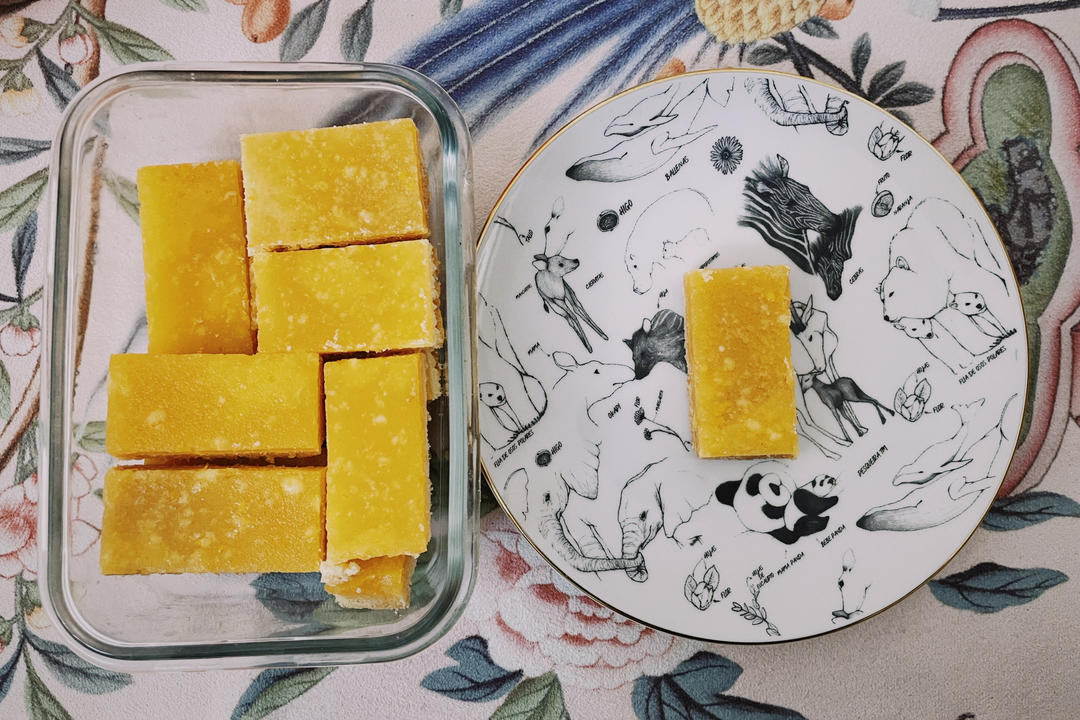柠檬方块Lemon Bars：比法式柠檬挞更简单快手，颜值味道却完全不输柠檬挞