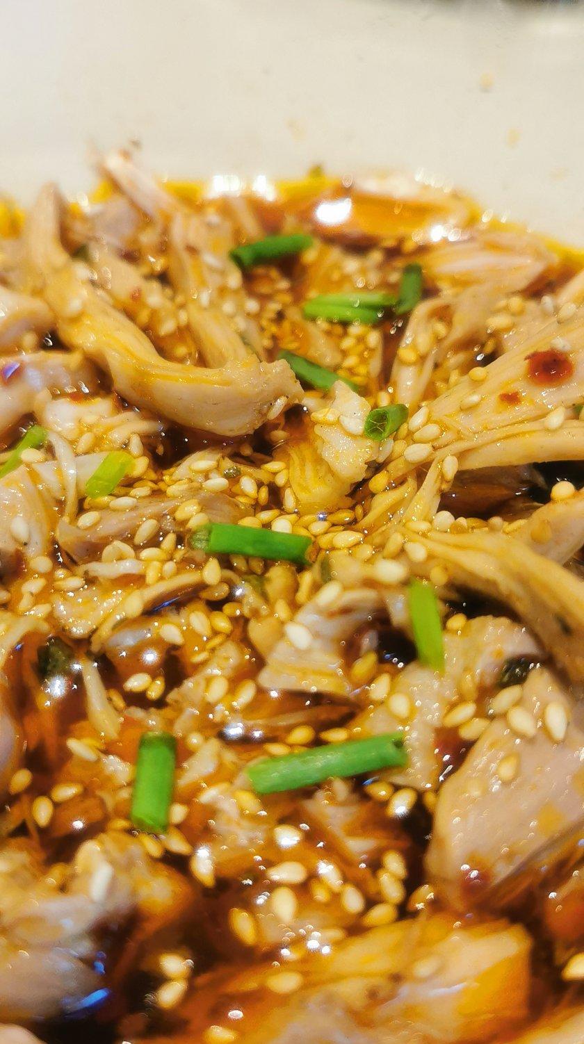 招牌口水鸡🐤（肉质是你想像不到的嫩🍗）