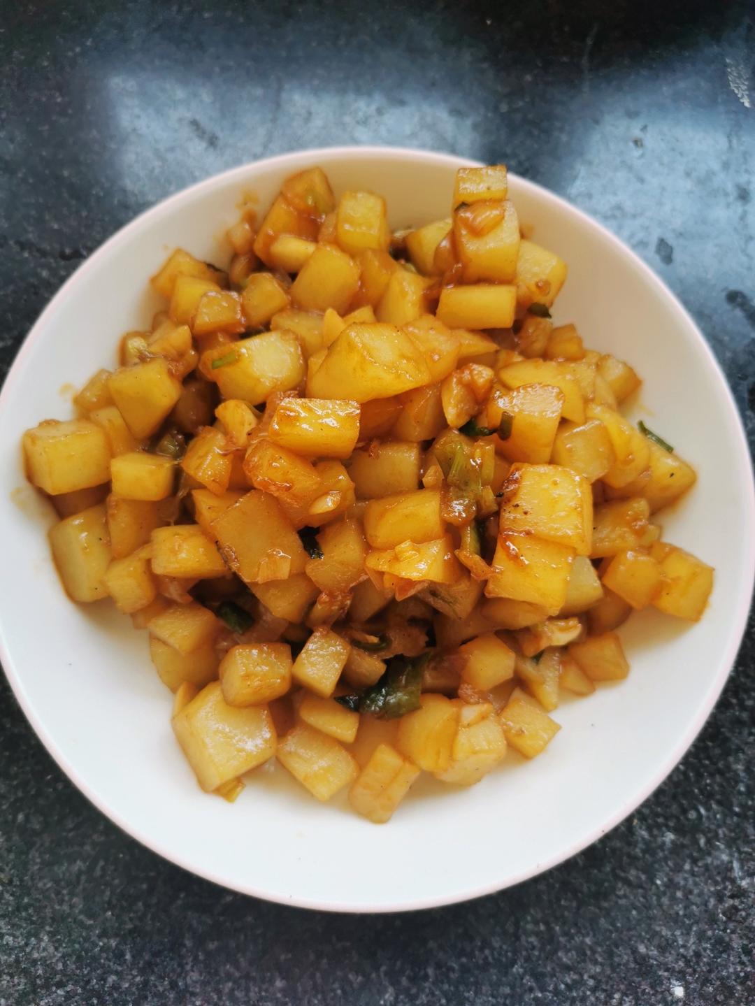 土豆🥔的灵魂吃法，烧土豆，孩子的最爱❤️