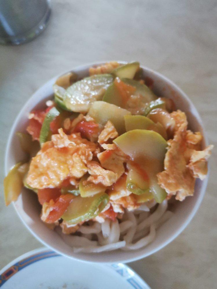 西红柿小瓜炒鸡蛋