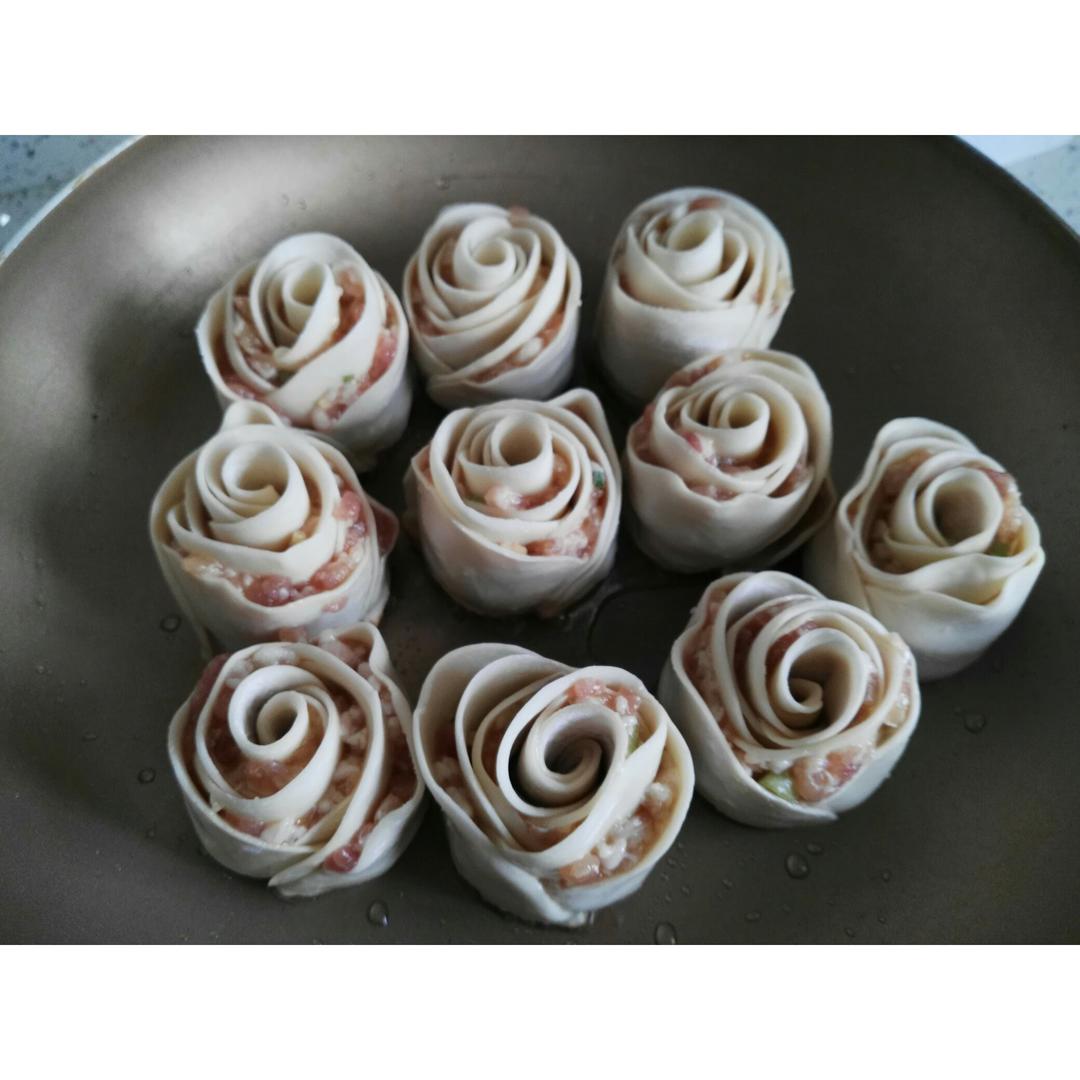 玫瑰花饺子