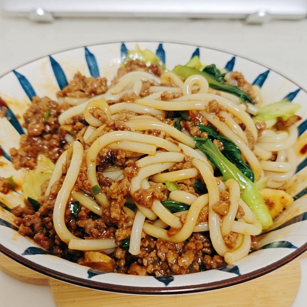 家庭版炸酱面