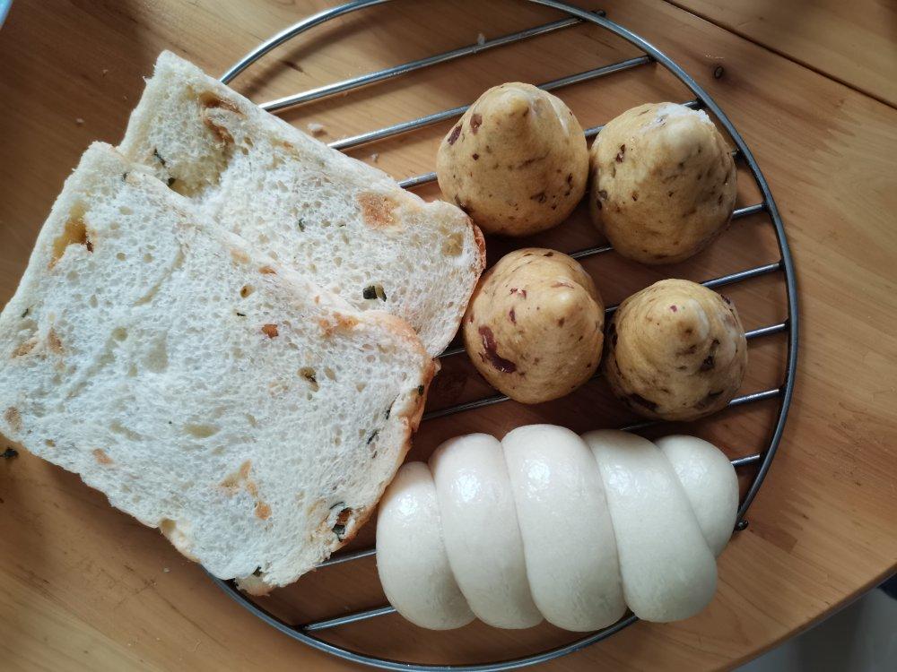 粗粮细吃的玉米面窝窝头