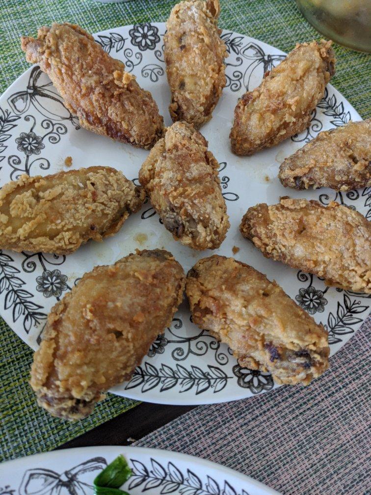 在家就能做比肯德基还好吃的蒜香鸡翅