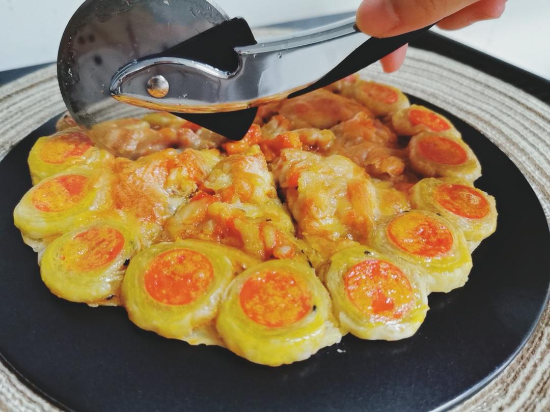 2张手抓饼皮搞定1个披萨——奥尔良鸡肉披萨