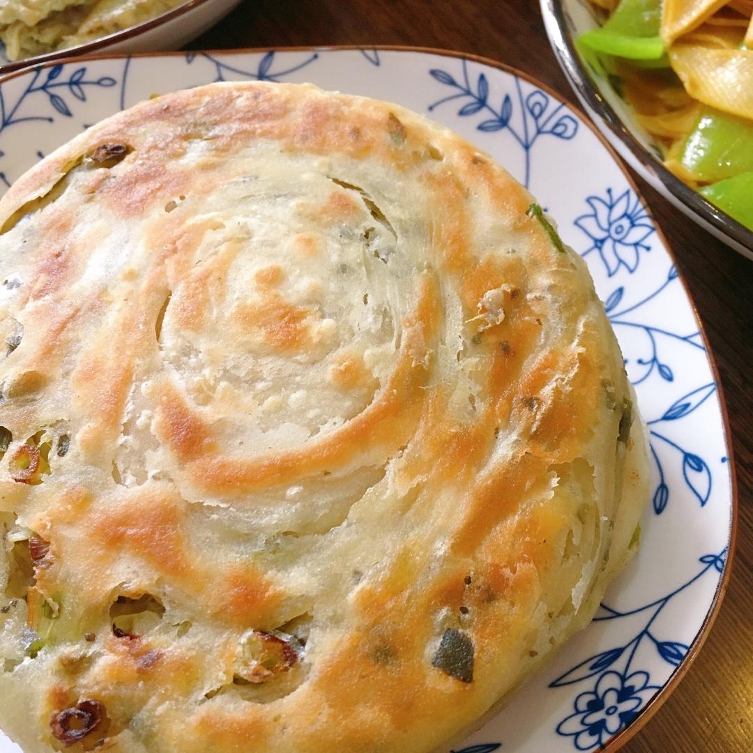 葱油饼（附外酥里嫩的技巧）
